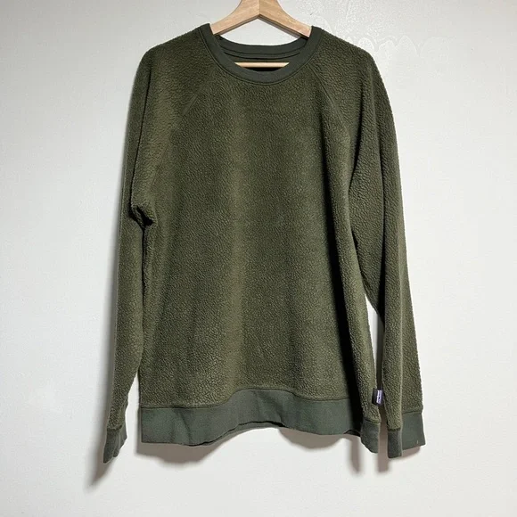 Patagonia Olive Reversible Fleece Pullover | Cozy | XL Fit | Outdoor Staple - Picture 2 of 9